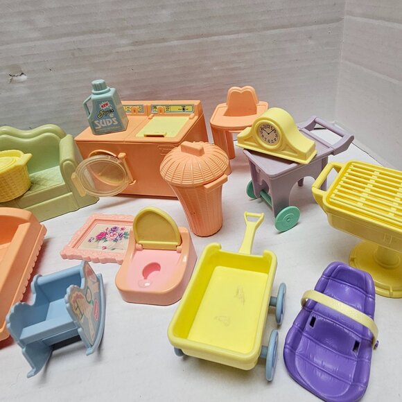 Vintage Playskool Family Figure People Furniture Dollhouse Doll House LOT RARE - Picture 6 of 16